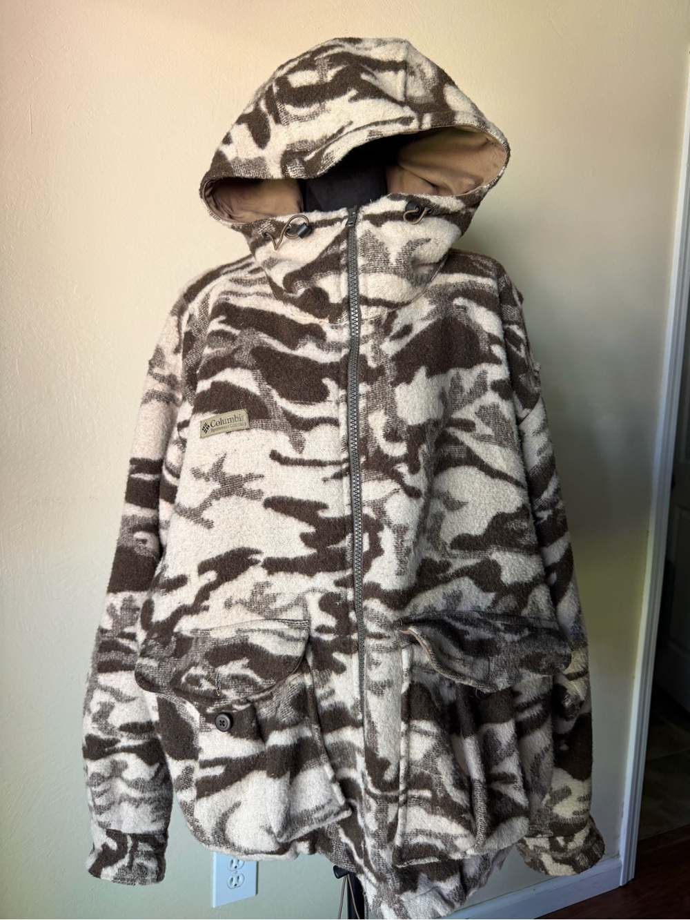 Columbia men vintage jacket snow camo gallatin range monarch pass size XL